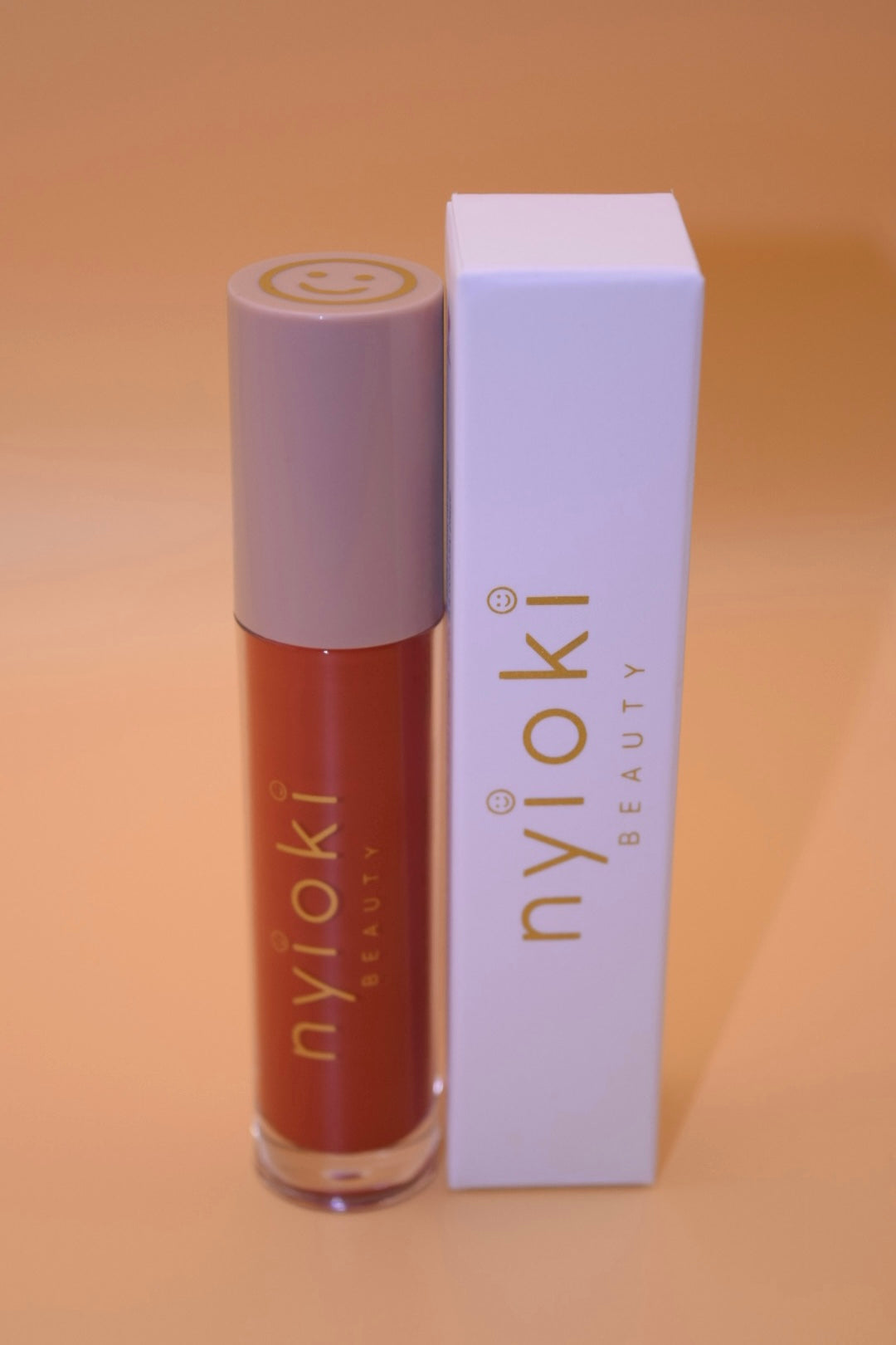 Love — Classic Red Liquid Matte Lipstick