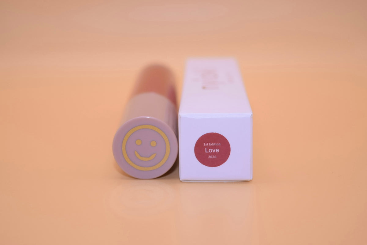 Love — Classic Red Liquid Matte Lipstick